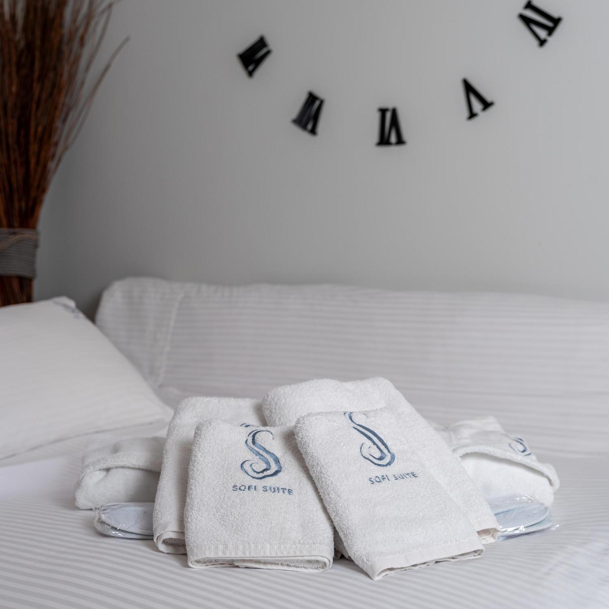 Plaka Sofi Suite เอเธนส์ ภายนอก รูปภาพ